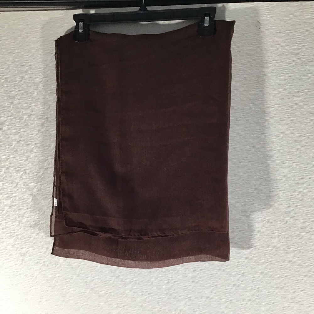 Brown Sharf